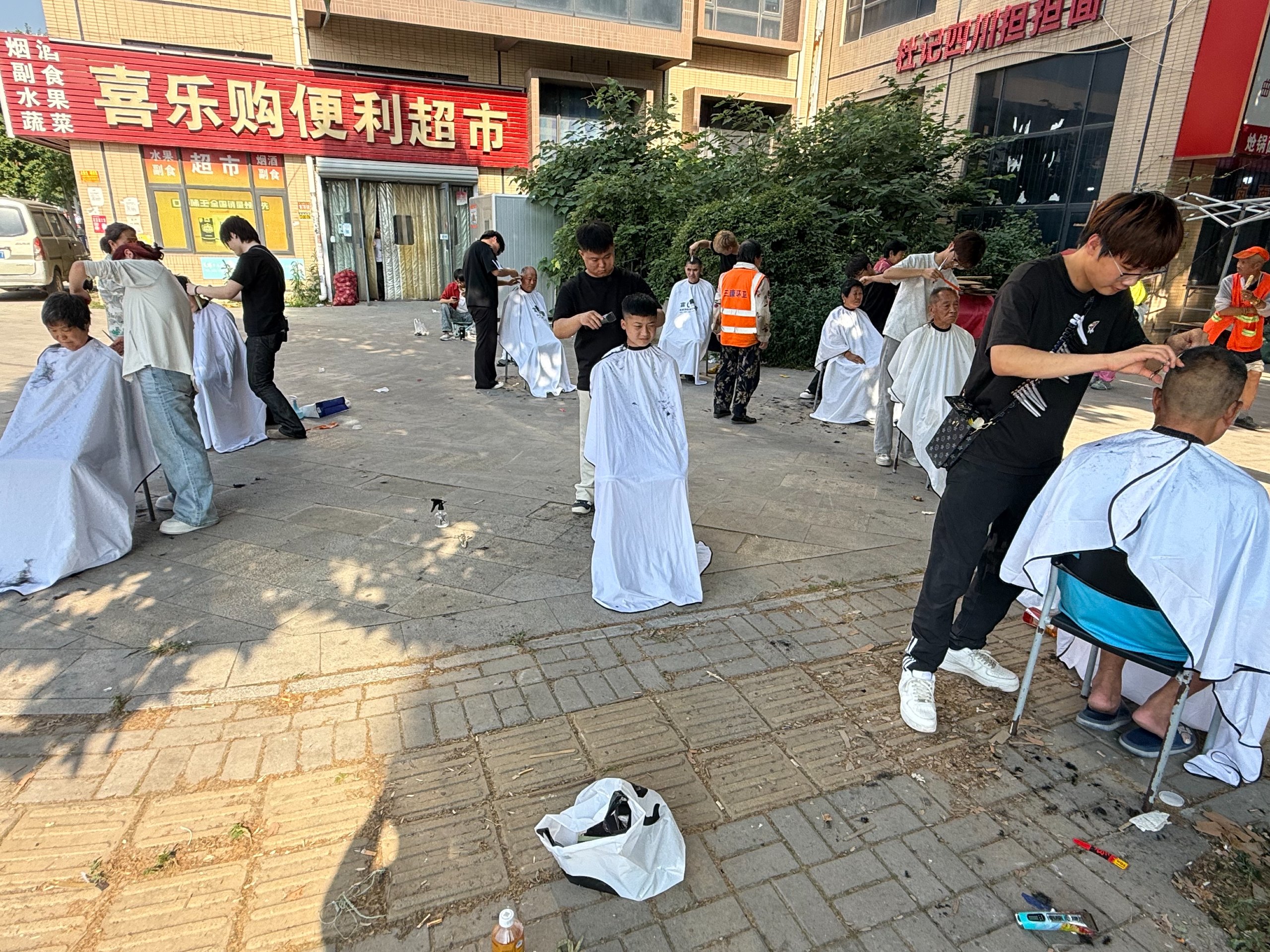 剪发为什么要练真人实操？只练假头和真人有什么区别