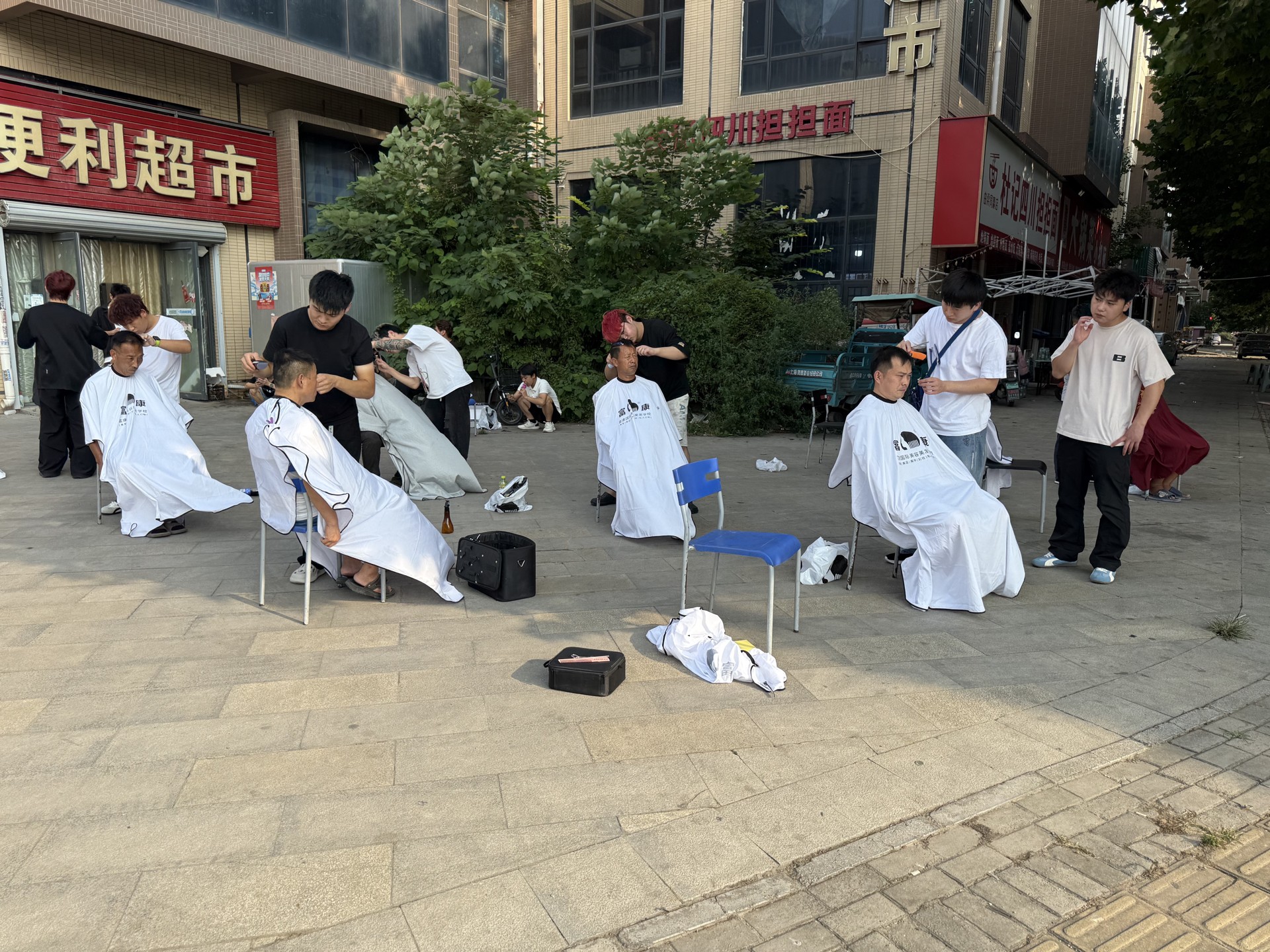 郑州富康美发学校真人实操现场