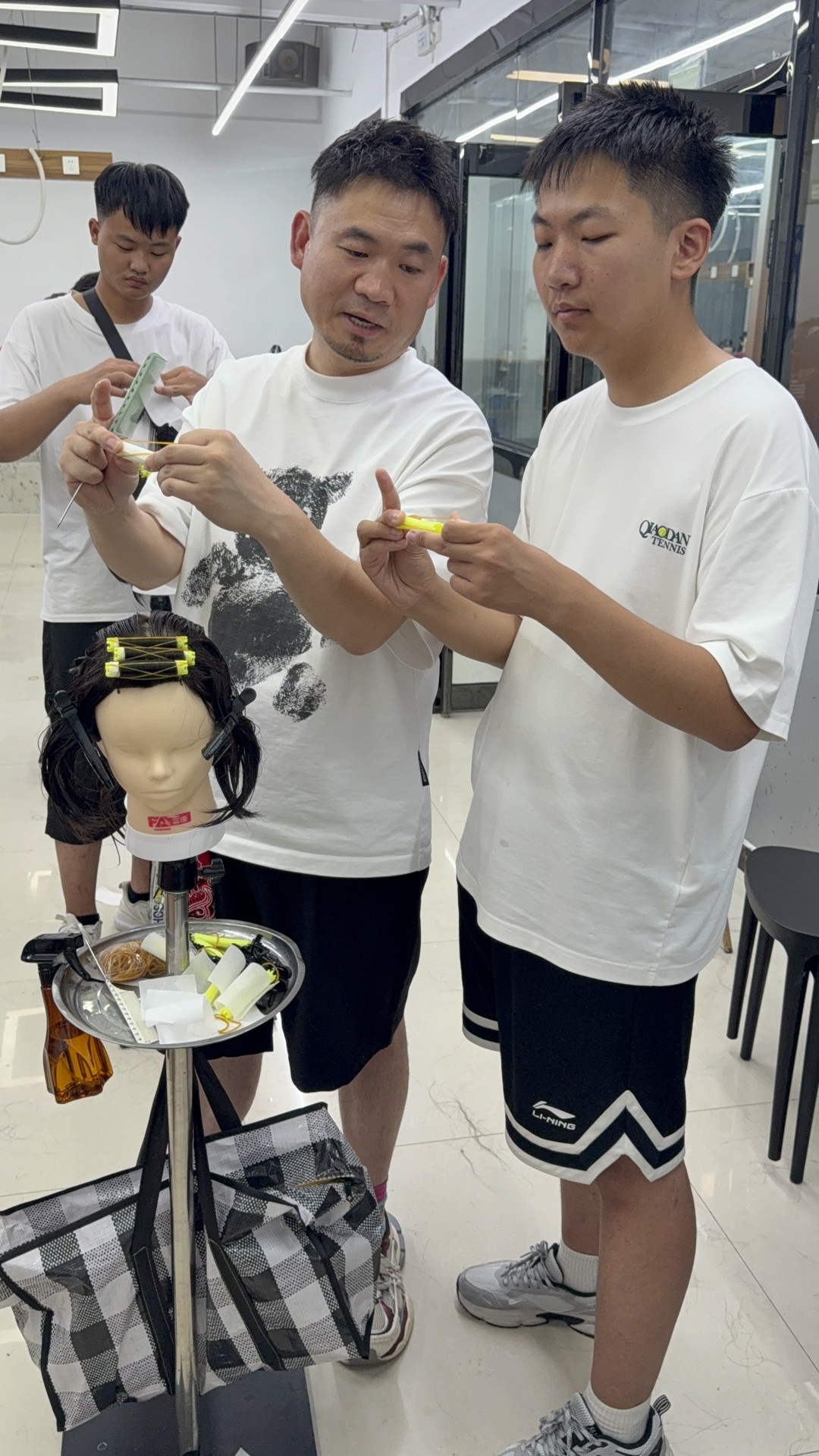 富康美发学校教学现场