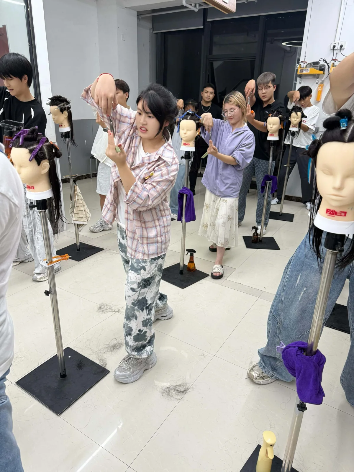 学剪发练习剪发基本功