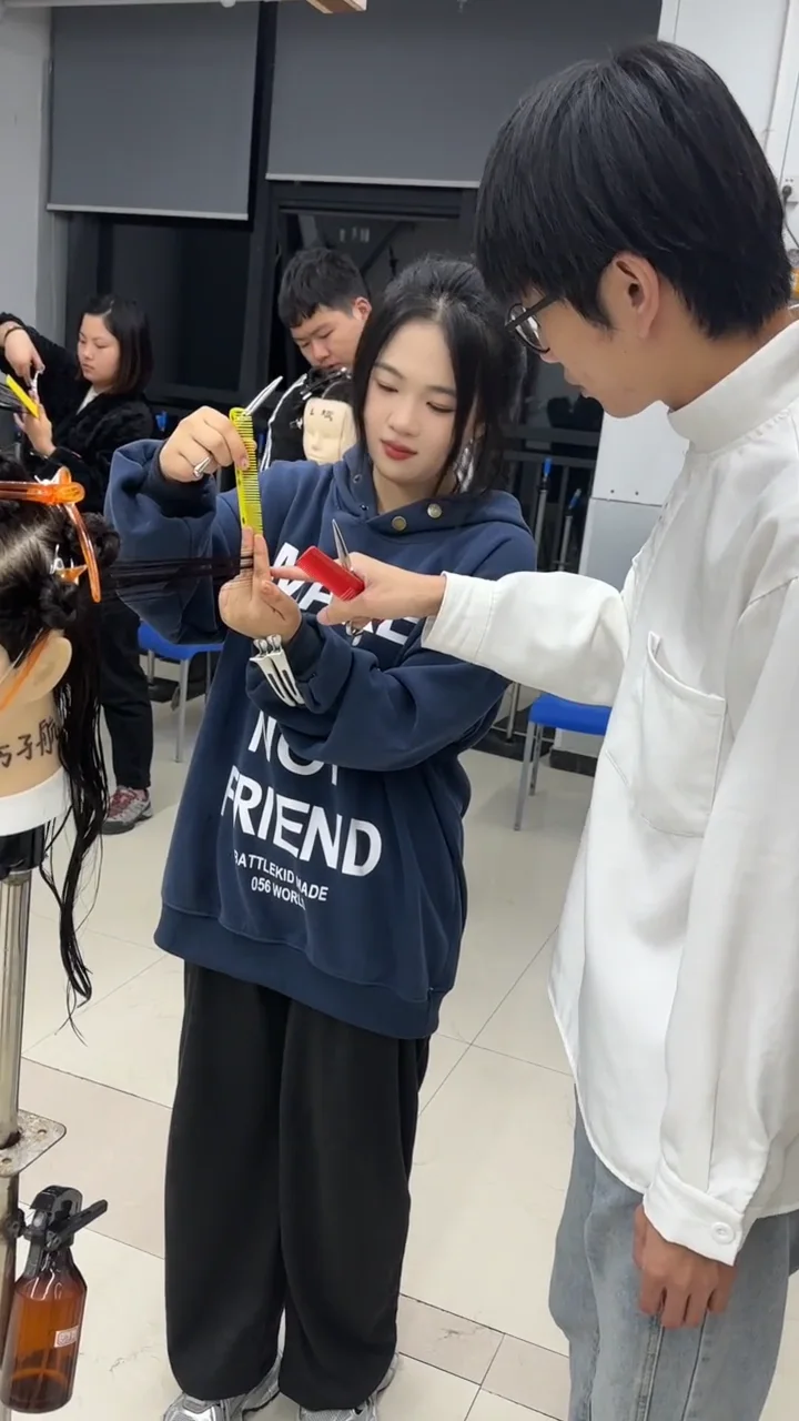 剪发基础训练