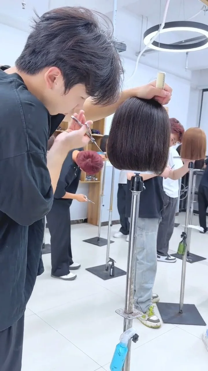 学员剪头模练习 学员剪头模练习